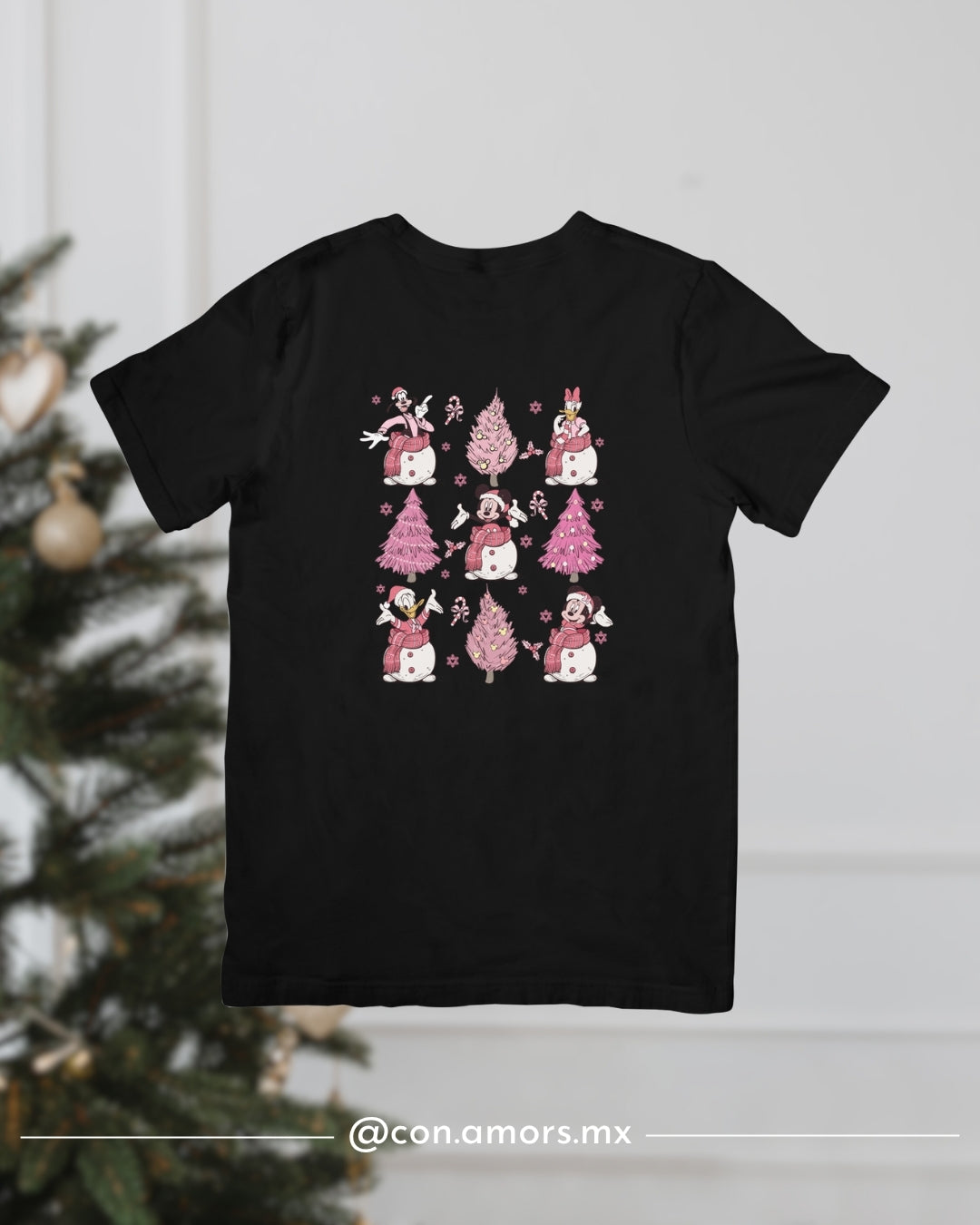 Camiseta Navideña de Manga Corta – Pinos Rosa Disney